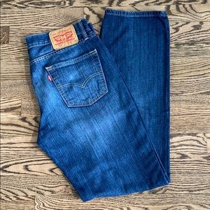 Levi’s 514 Jeans